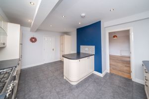 BREAKFAST KITCHEN- click for photo gallery